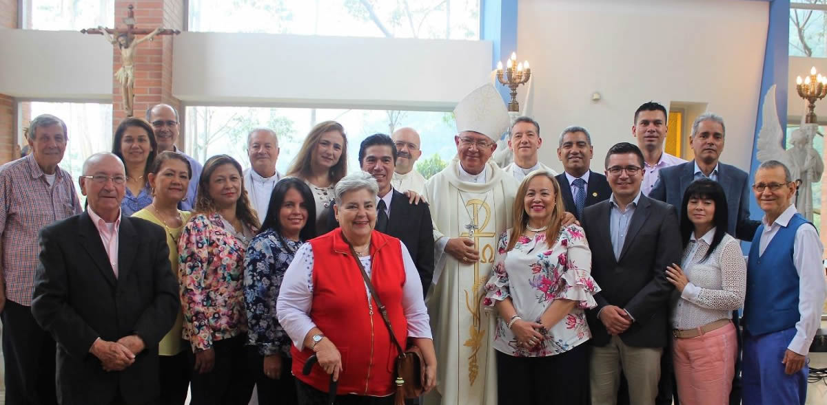 Solemne Eucaristía en la Comunidad de Hermanos Mayores del Sector Medellín 