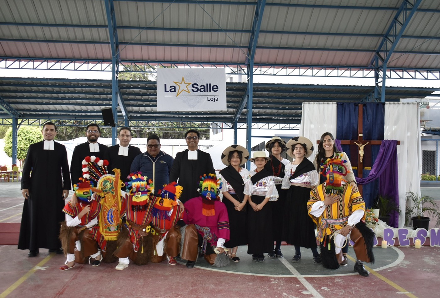 EQUIPO DE ANIMACIÓN DISTRITAL VISITÓ OBRAS EDUCATIVAS EN ECUADOR