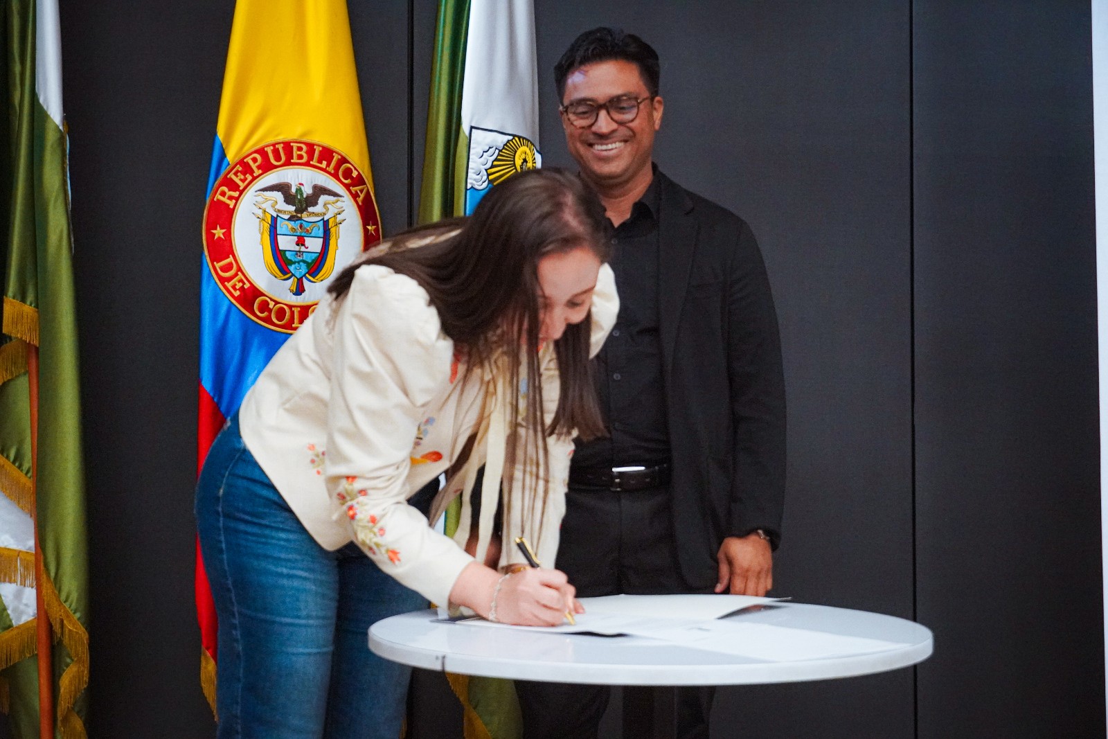 El Distrito Lasallista Norandino Colombia firma un compromiso histórico para consolidar la investigación escolar en sus instituciones